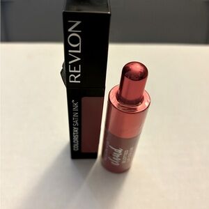 NWT 2 REVLON LIP COLORS